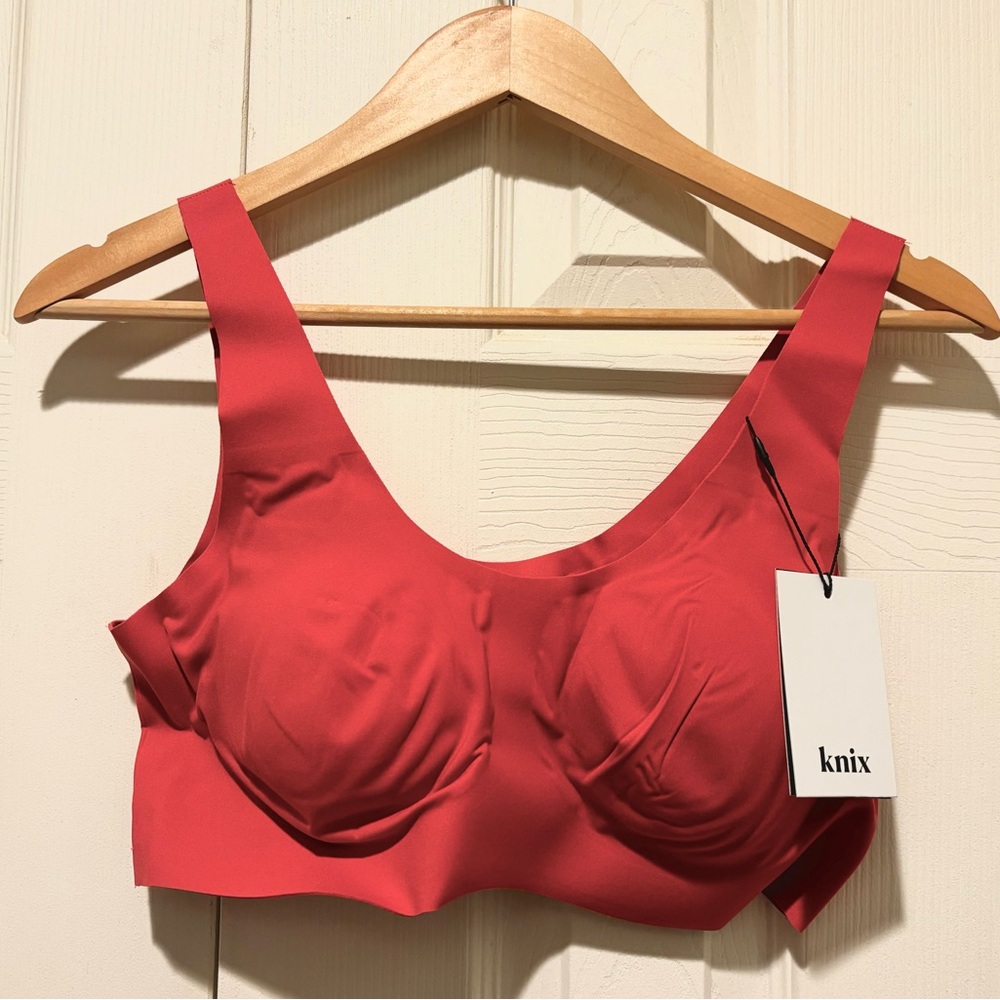 knix Watermelon LuxeLift Pullover Wireless Bra NWT